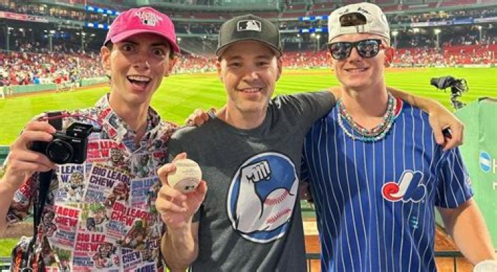 
Baseball Collector Zack Hample Net Worth 2022: Meet His Wife Skye Hample 